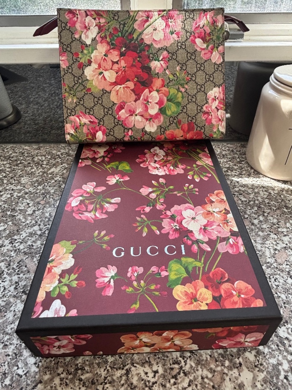 Gucci blooms clutch